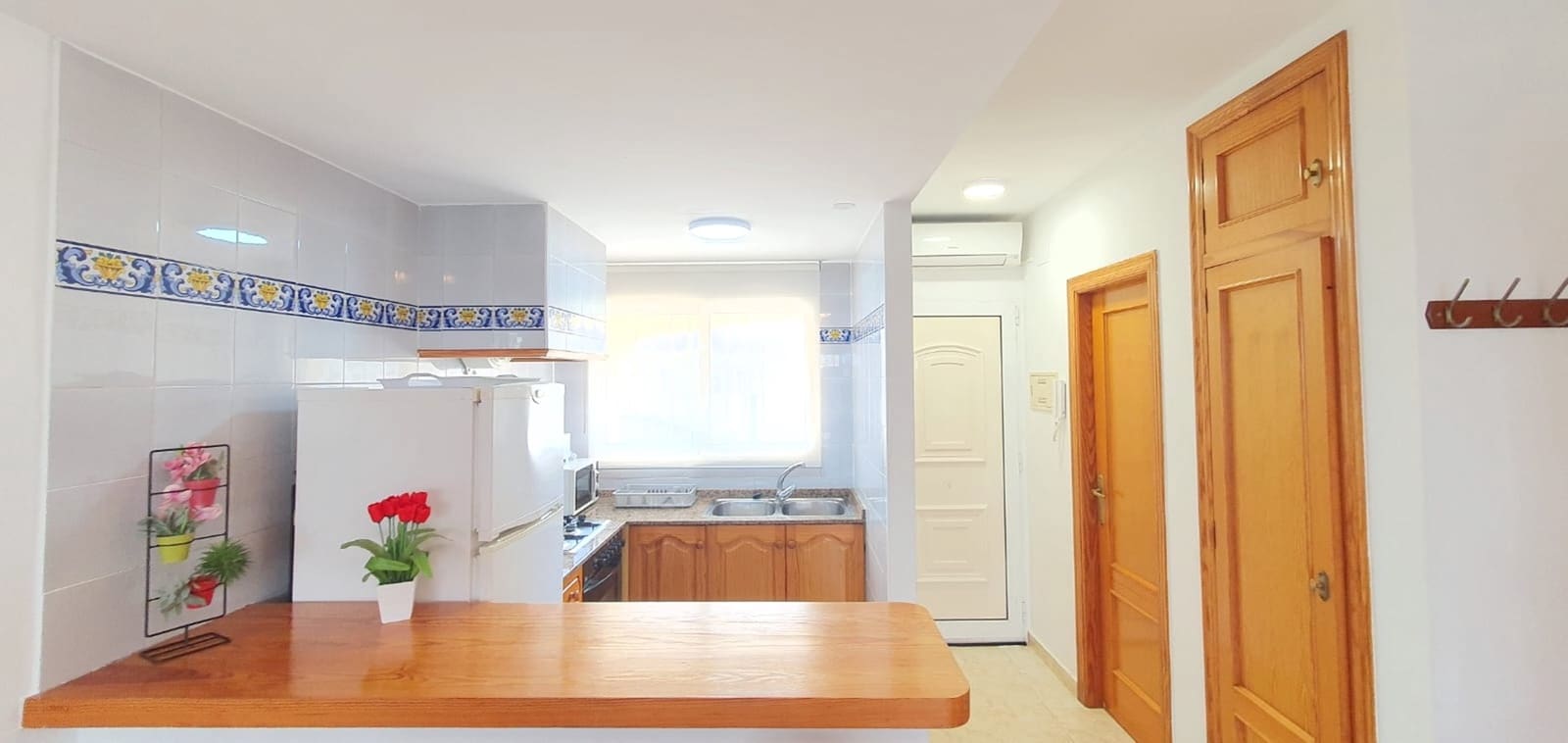 2 bedroom Terraced Villa for holiday rental in Denia with pool garage - € 400 (Ref: 9759607)