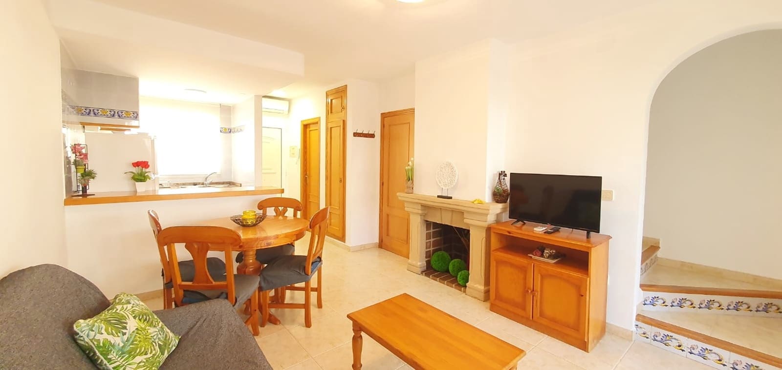 2 bedroom Terraced Villa for holiday rental in Denia with pool garage - € 400 (Ref: 9759607)