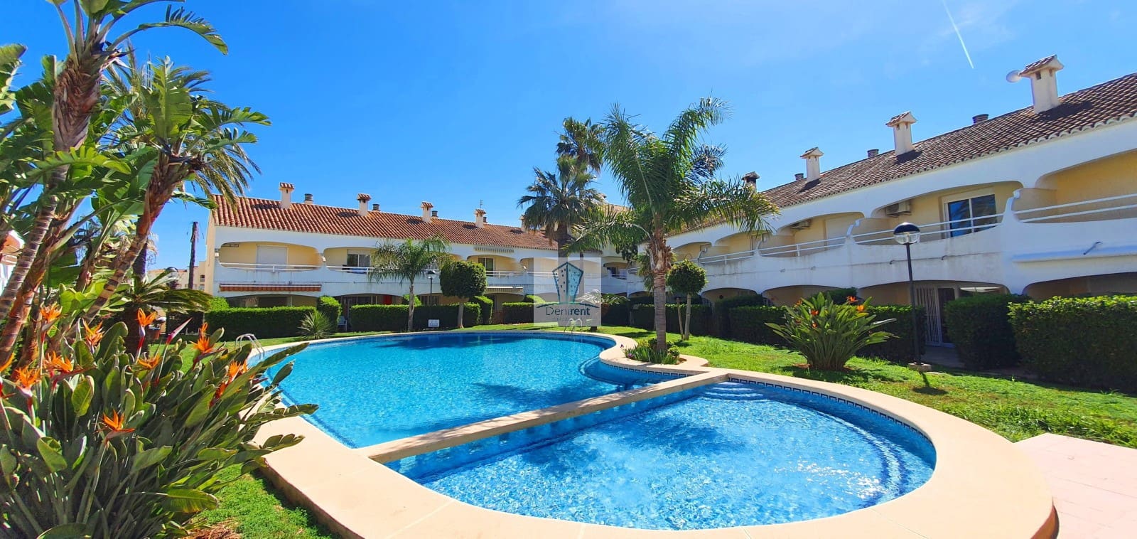 2 bedroom Terraced Villa for holiday rental in Denia with pool garage - € 400 (Ref: 9759607)