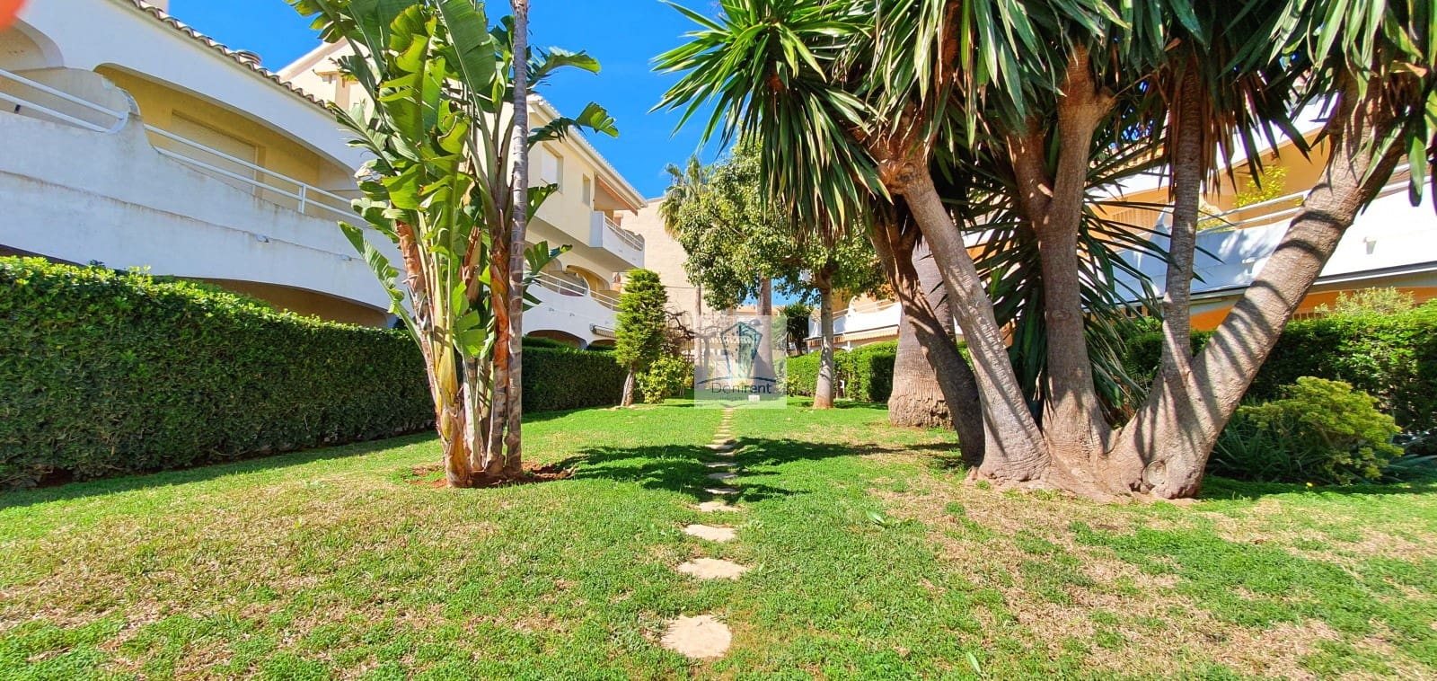2 bedroom Terraced Villa for holiday rental in Denia with pool garage - € 400 (Ref: 9759607)