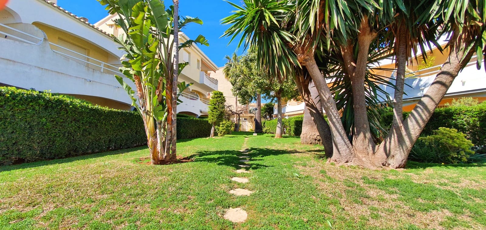 2 bedroom Terraced Villa for holiday rental in Denia with pool garage - € 400 (Ref: 9759607)