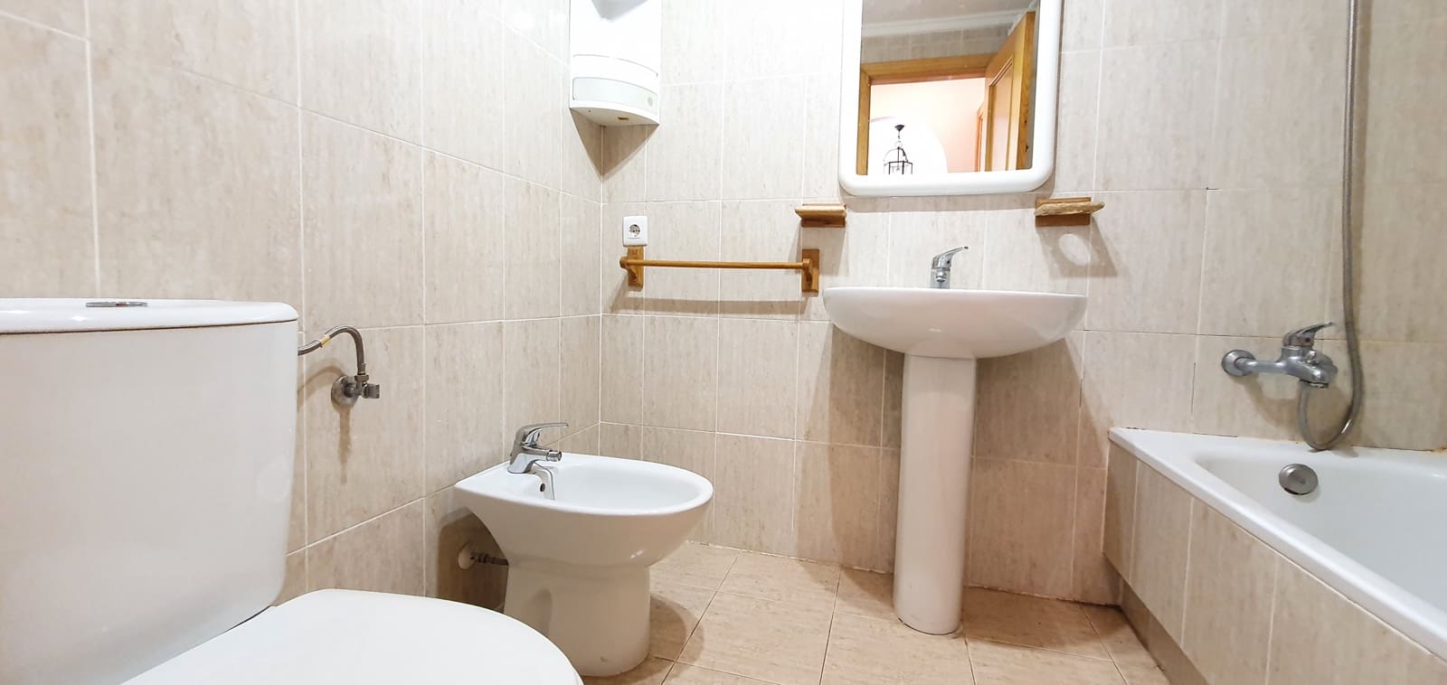 2 bedroom Beach Apartment for holiday rental in Denia with pool - € 380 (Ref: 9759993)