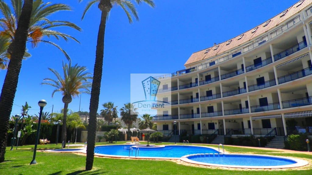 2 bedroom Beach Apartment for holiday rental in Denia with pool garage - € 400 (Ref: 9760090)