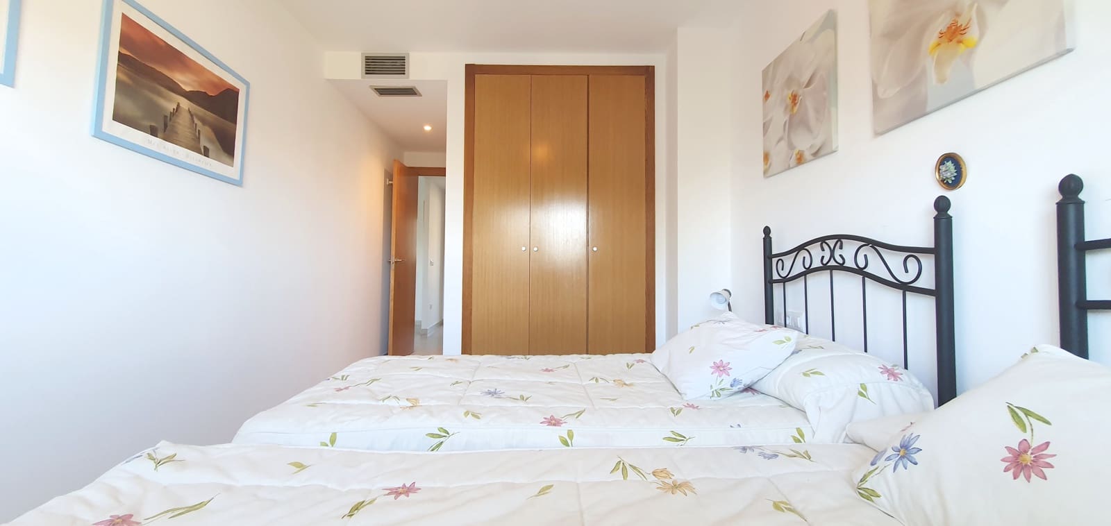 2 bedroom Beach Apartment for holiday rental in Denia with pool garage - € 400 (Ref: 9760090)