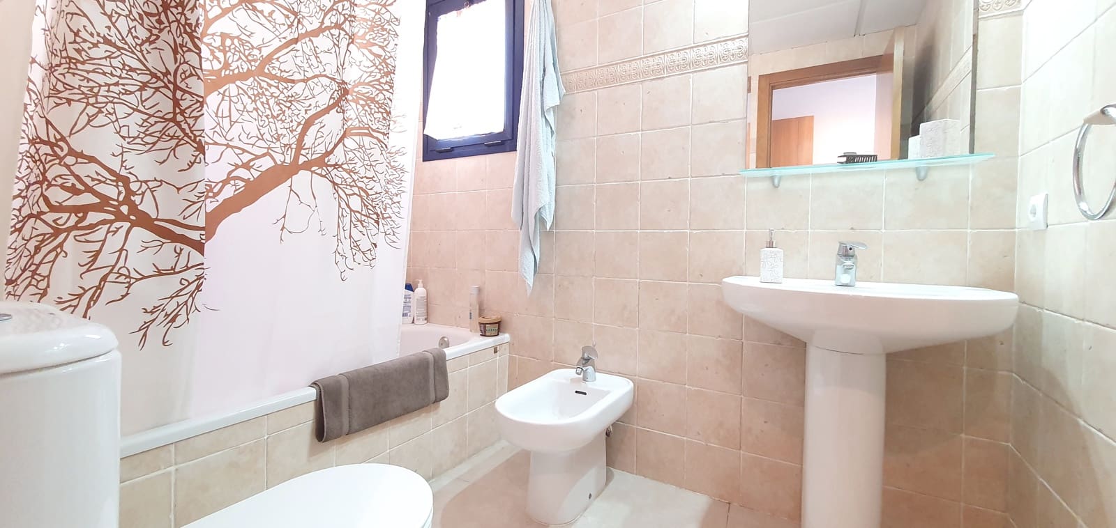 2 bedroom Beach Apartment for holiday rental in Denia with pool garage - € 400 (Ref: 9760090)