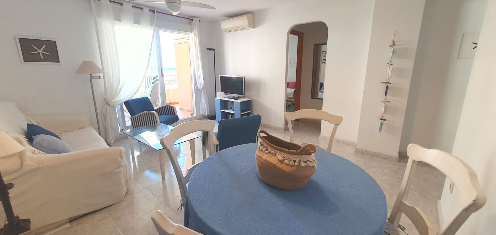 2 bedroom Beach Apartment for holiday rental in Denia with pool garage - € 450 (Ref: 9760113)
