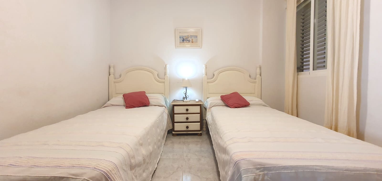 2 bedroom Beach Apartment for holiday rental in Denia with pool garage - € 450 (Ref: 9760113)