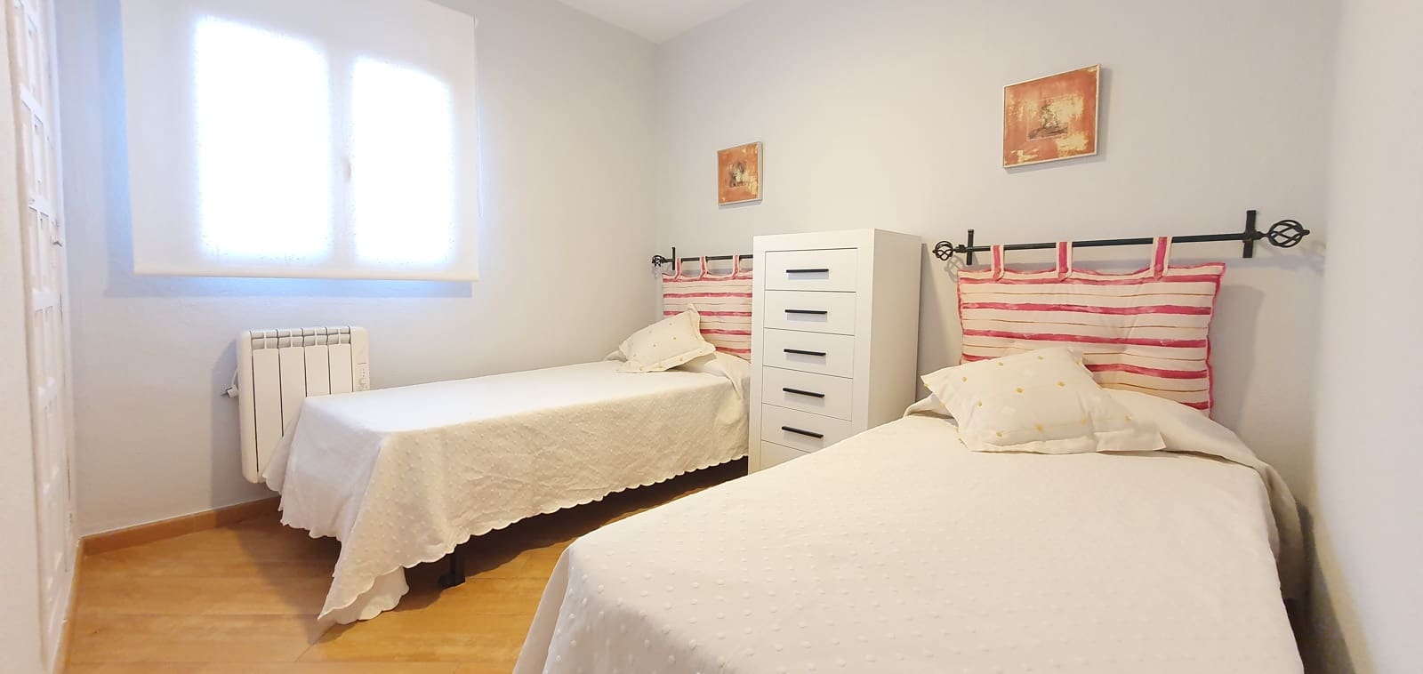 2 bedroom Terraced Villa for holiday rental in Denia with pool - € 420 (Ref: 9760124)