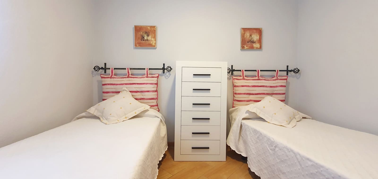 2 bedroom Terraced Villa for holiday rental in Denia with pool - € 420 (Ref: 9760124)