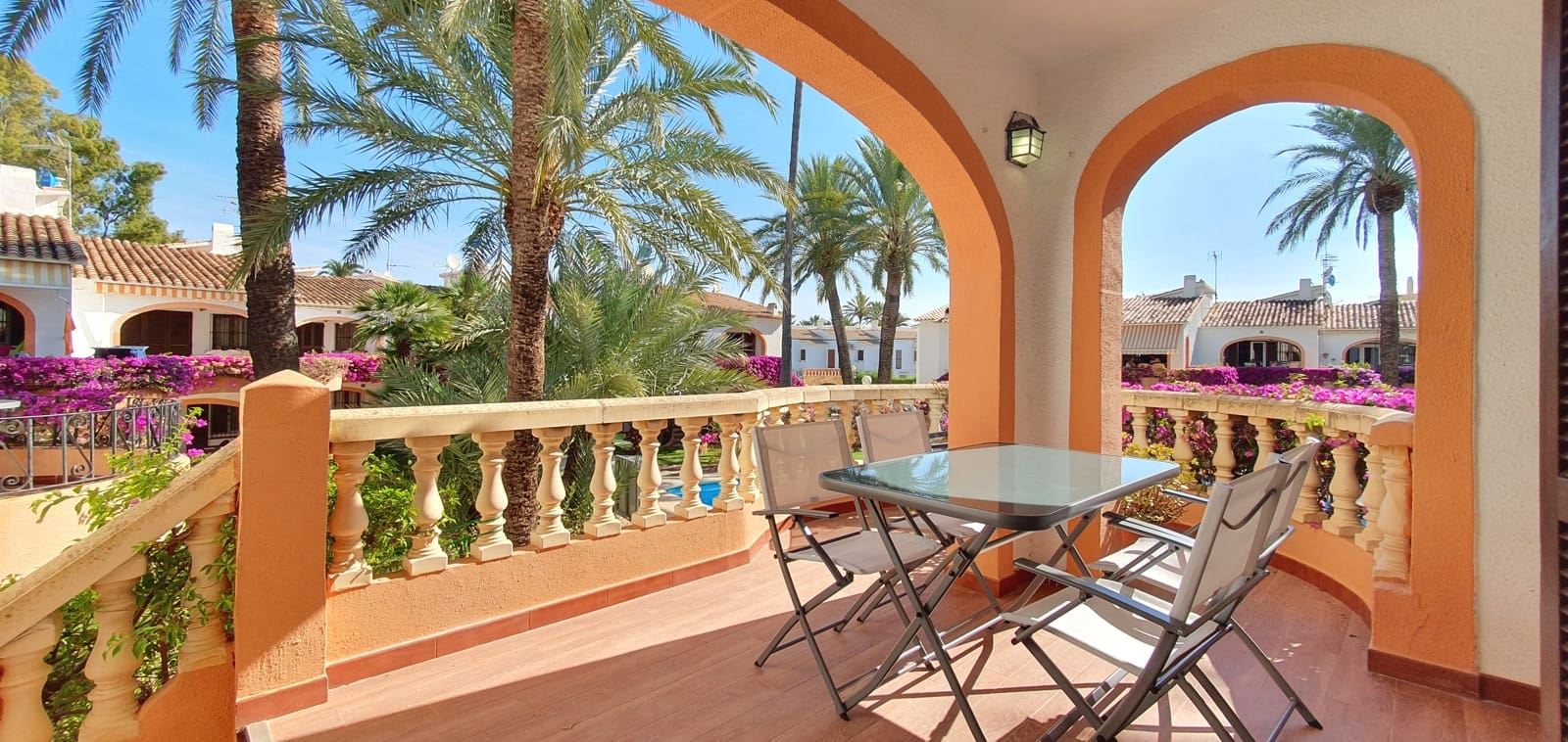 2 bedroom Terraced Villa for holiday rental in Denia with pool - € 420 (Ref: 9760124)