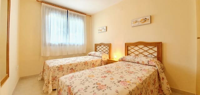 2 sypialnia Apartament przy plaży na sprzedaż w Les Bassetes - El Marjal, Dénia z basenem garażem - 345 000 € (Ref: 9774404)