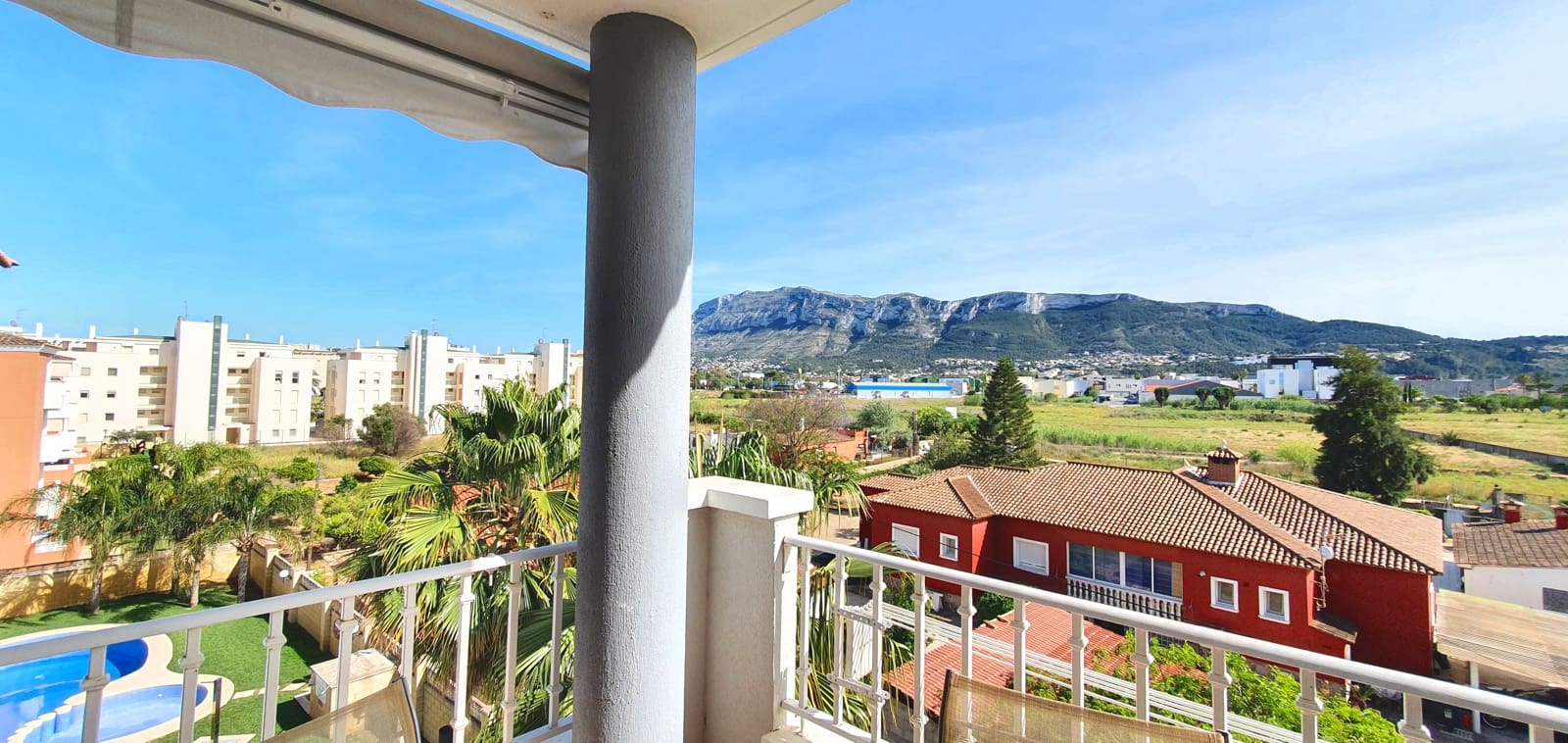 2 makuuhuone Huoneisto lomavuokrausta paikassa Denia mukana uima-altaan 
autotalli - 900 € (Ref: 9778539)