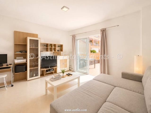 1 soverom Leilighet til salgs i El Madroñal, Adeje med svømmebasseng garasje - € 270 000 (Ref: 10012458)