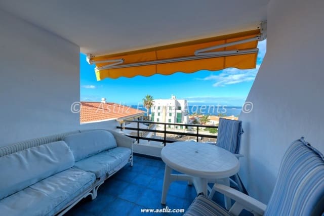 1 chambre Appartement à vendre à El Varadero, Guía de Isora avec piscine - 279 000 € (Ref: 10088596)