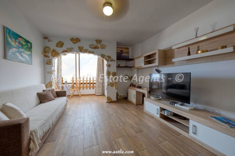2 bedroom Apartment for sale in Puerto Santiago with garage - € 258,000 (Ref: 10098924)