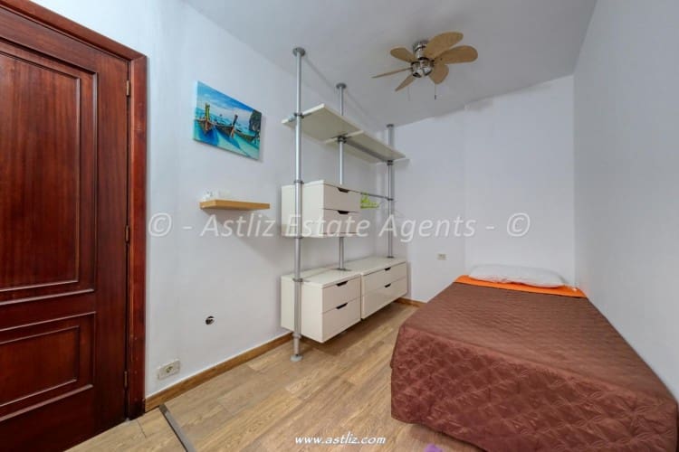 2 bedroom Apartment for sale in Puerto Santiago with garage - € 258,000 (Ref: 10098924)