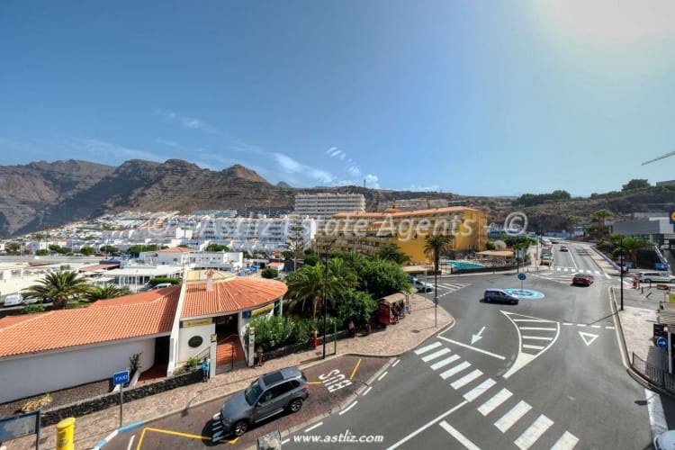 2 bedroom Apartment for sale in Puerto Santiago with garage - € 258,000 (Ref: 10098924)