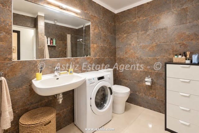 1 sypialnia Apartament na sprzedaż w San Eugenio Alto, Adeje z basenem - 250 000 € (Ref: 10118070)