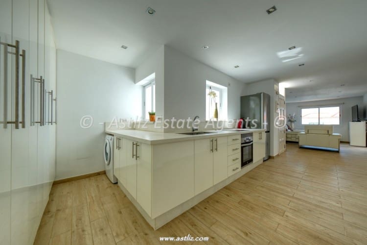 3 soverom Leilighet til salgs i Los Gigantes - € 440 000 (Ref: 10136680)
