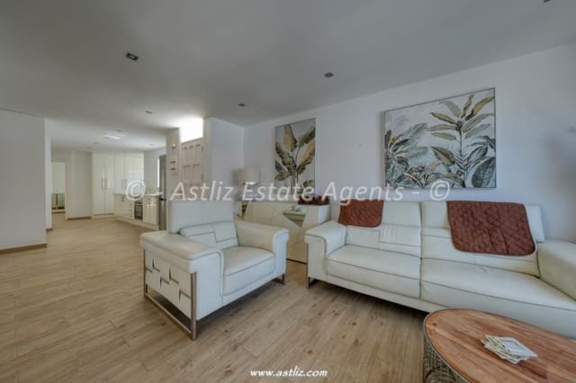 3 soverom Leilighet til salgs i Los Gigantes, Santiago del Teide - € 440 000 (Ref: 10136680)