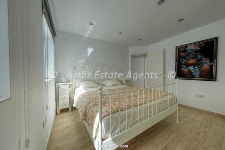 3 soverom Leilighet til salgs i Los Gigantes - € 440 000 (Ref: 10136680)