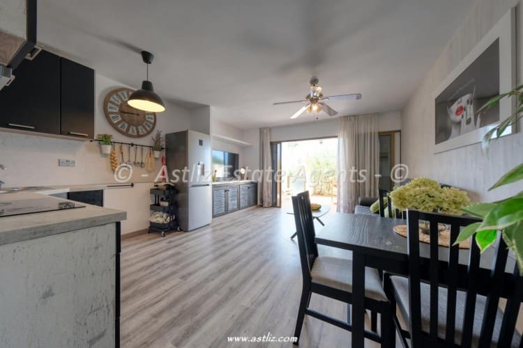 1 soverom Leilighet til salgs i Los Gigantes med svømmebasseng - € 235 000 (Ref: 10136681)