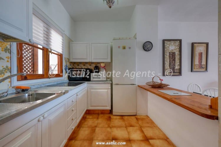 2 soverom Leilighet til salgs i Los Gigantes - € 195 000 (Ref: 10141395)