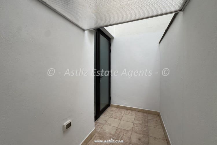 2 makuuhuone Huoneisto myytävänä paikassa Puerto Santiago - 225 000 € (Ref: 10170375)