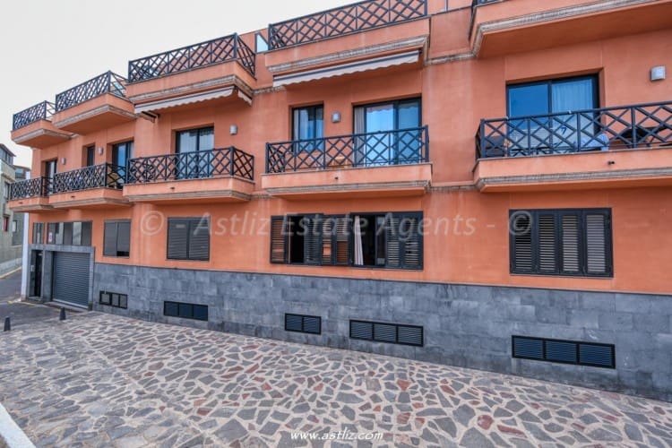 2 makuuhuone Huoneisto myytävänä paikassa Puerto Santiago - 225 000 € (Ref: 10170375)