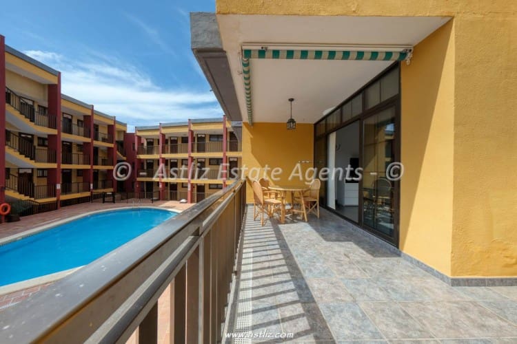 2 Zimmer Apartment zu verkaufen in Puerto Santiago mit Pool Garage - 231.000 € (Ref: 10174726)