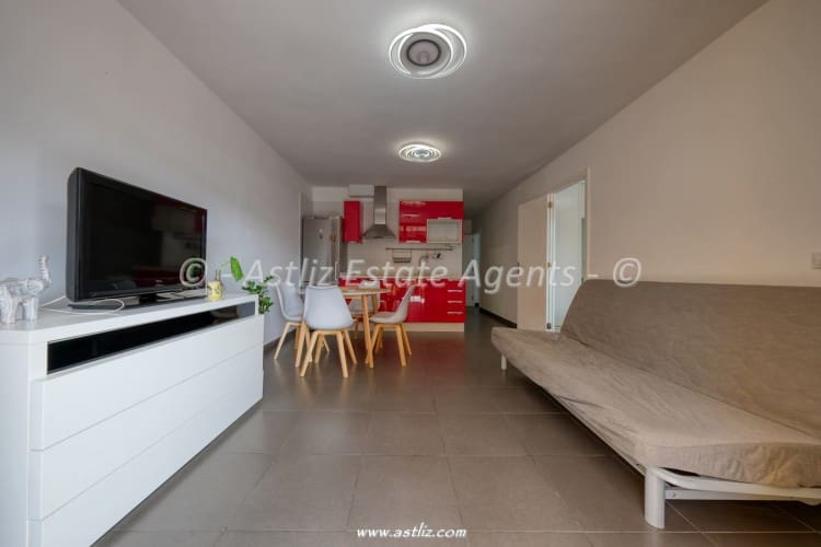 2 Zimmer Apartment zu verkaufen in Puerto Santiago mit Pool Garage - 231.000 € (Ref: 10174726)