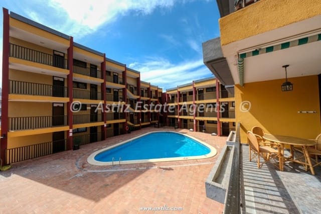 2 sypialnia Apartament na sprzedaż w Puerto Santiago, Santiago del Teide z basenem garażem - 231 000 € (Ref: 10174726)