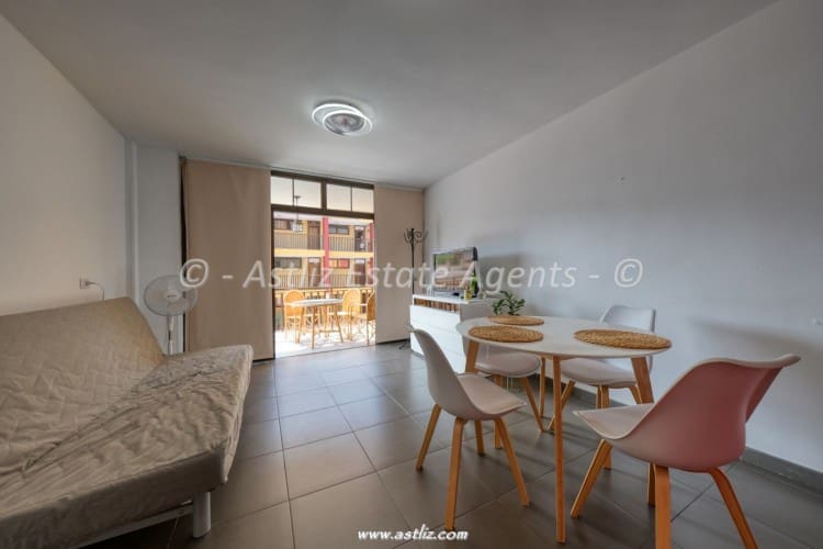 2 Zimmer Apartment zu verkaufen in Puerto Santiago mit Pool Garage - 231.000 € (Ref: 10174726)