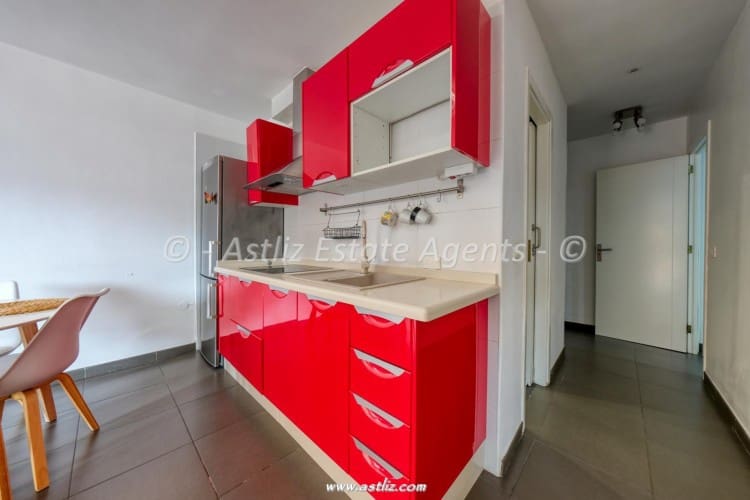2 Zimmer Apartment zu verkaufen in Puerto Santiago mit Pool Garage - 231.000 € (Ref: 10174726)