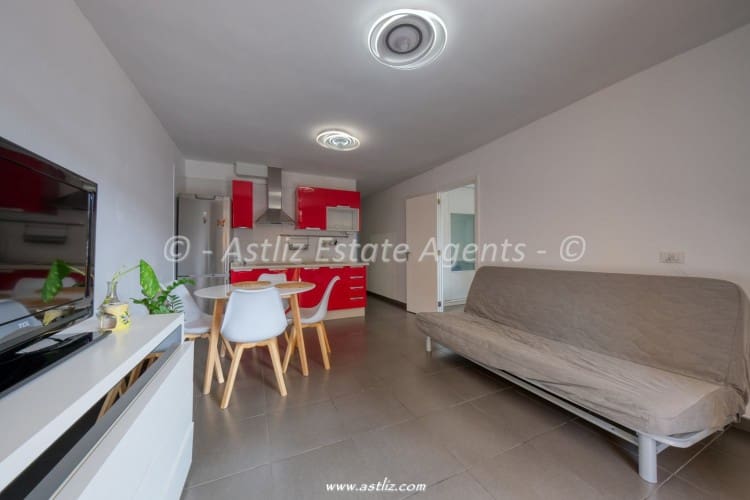 2 Zimmer Apartment zu verkaufen in Puerto Santiago mit Pool Garage - 231.000 € (Ref: 10174726)