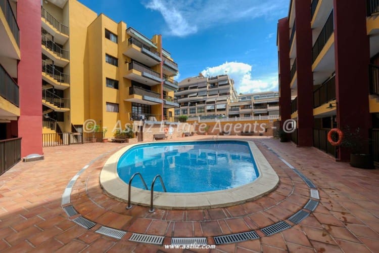 2 Zimmer Apartment zu verkaufen in Puerto Santiago mit Pool Garage - 231.000 € (Ref: 10174726)