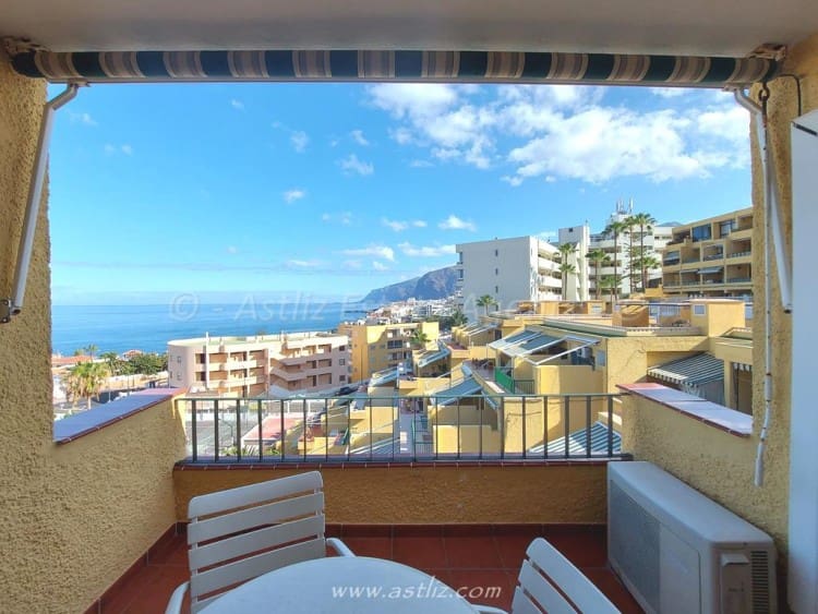 2 slaapkamer Appartement te koop in Playa de la Arena met zwembad - € 295.000 (Ref: 5051991)