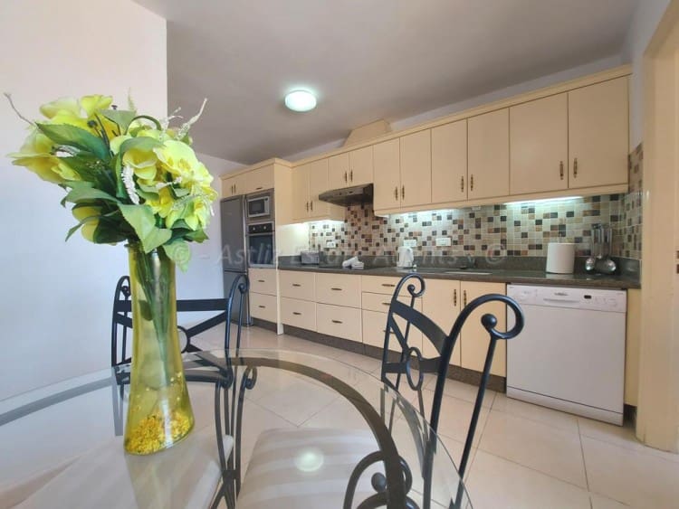 3 soveværelse Villa til salg i Los Gigantes med swimmingpool - € 545.000 (Ref: 6243335)