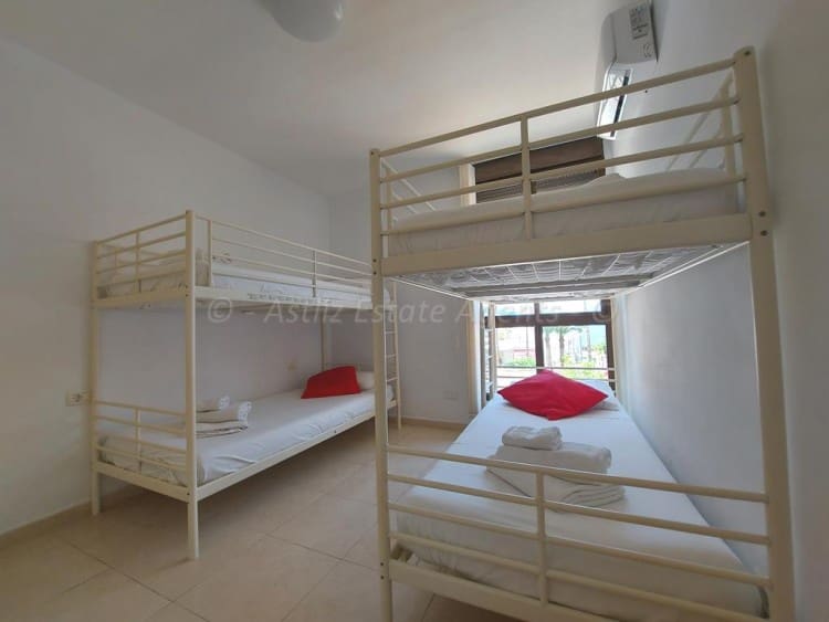 3 soveværelse Villa til salg i Los Gigantes med swimmingpool - € 545.000 (Ref: 6243335)