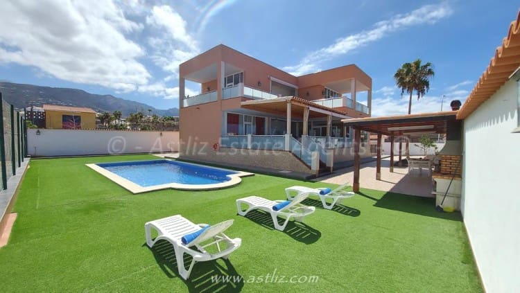4 soverom Villa til salgs i Playa Paraiso med garasje - € 1 400 000 (Ref: 6917571)