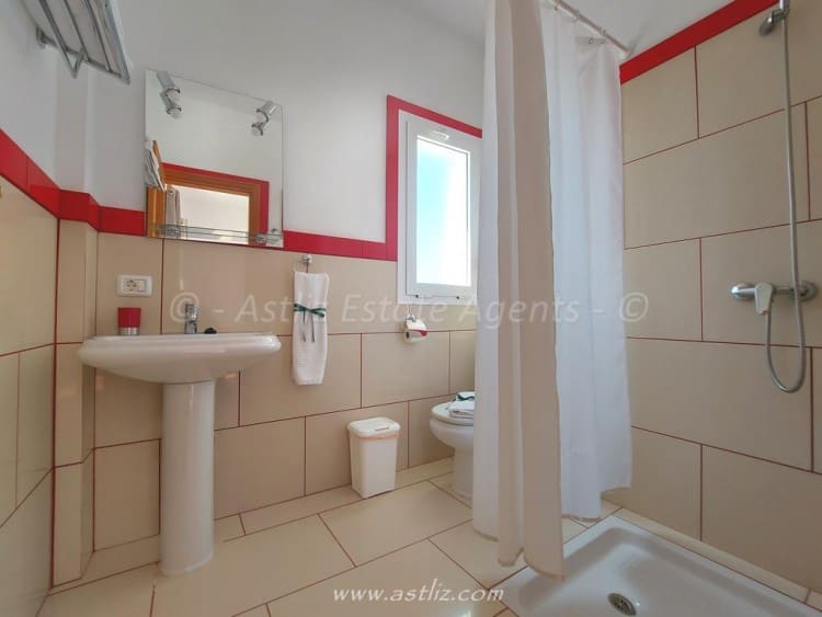 4 soverom Villa til salgs i Playa Paraiso med garasje - € 1 400 000 (Ref: 6917571)