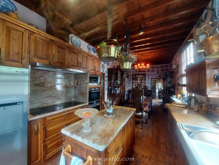 6 soverom Villa til salgs i Icod de los Vinos - € 3 300 000 (Ref: 7203086)