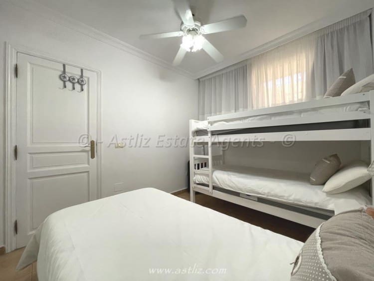 2 soveværelse Lejlighed til salg i Puerto Santiago med swimmingpool - € 280.000 (Ref: 7329694)