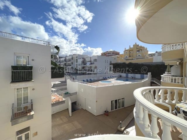 2 soveværelse Lejlighed til salg i Puerto Santiago, Santiago del Teide med swimmingpool - € 280.000 (Ref: 7329694)
