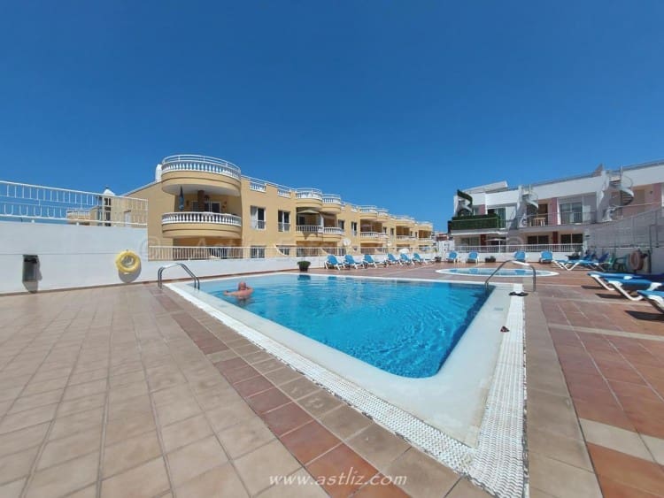 2 soveværelse Lejlighed til salg i Puerto Santiago med swimmingpool - € 280.000 (Ref: 7329694)