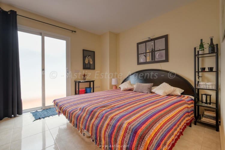 2 bedroom Apartment for sale in Playa San Juan - € 330,000 (Ref: 7856464)