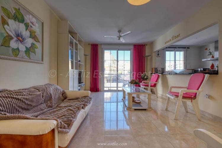 2 bedroom Apartment for sale in Playa San Juan - € 330,000 (Ref: 7856464)