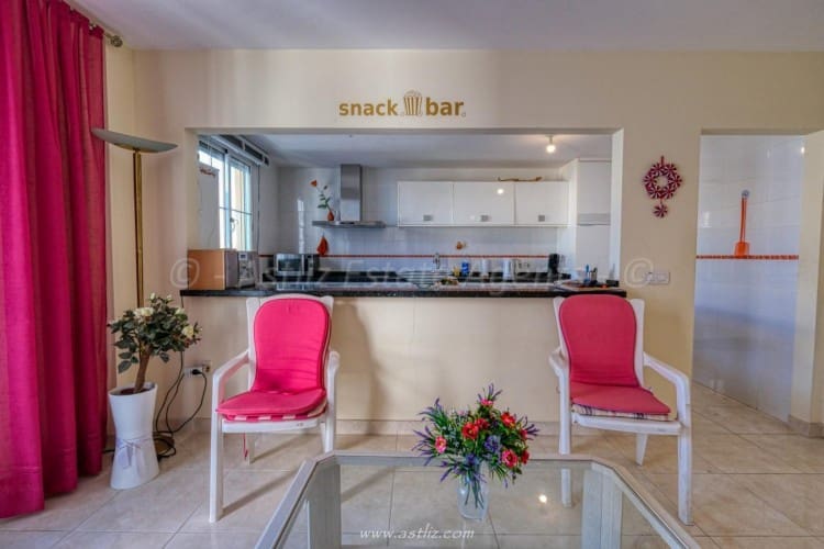 2 bedroom Apartment for sale in Playa San Juan - € 330,000 (Ref: 7856464)