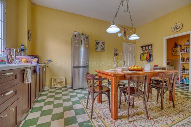 5 soveværelse Villa til salg i Adeje - € 750.000 (Ref: 8038886)