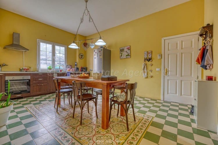 5 soveværelse Villa til salg i Adeje - € 750.000 (Ref: 8038886)